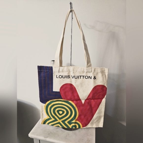 Louis Vuitton Handbags - Louis Vuitton Canvas Tote Bag